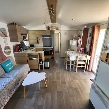 Louons Ensemble Camping